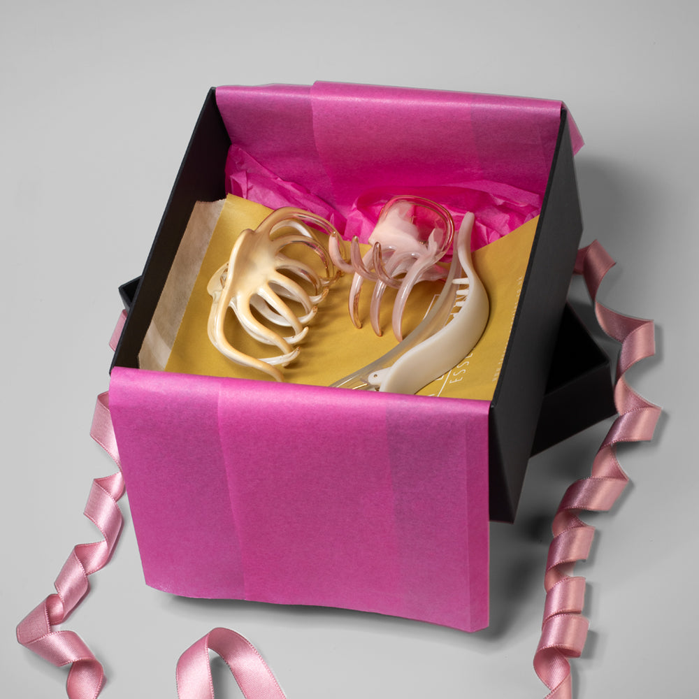 A La Mode Thick Hair Gift Set in Gift Wrap at 168澳洲5体彩正规官方平台网站 Accessories